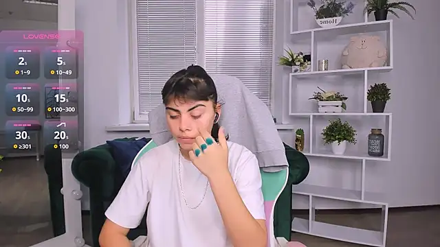 Cocoa Sins online show from October 24, 2025, 5:59 am