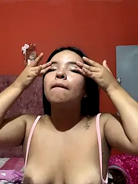 SweetSophie26 online show from January 8, 2026, 4:48 am