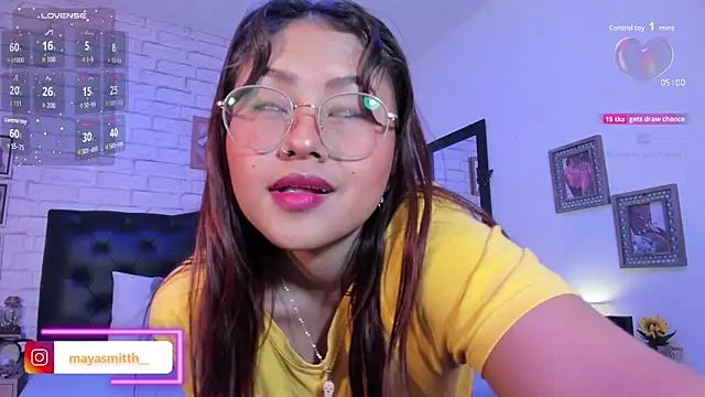 MAYASMITH   online show from September 9, 2025, 4:56 am