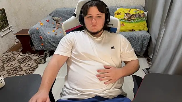 desiredude9 online show from October 20, 2025, 6:52 pm