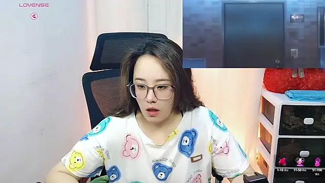 YY-Felicia online show from September 18, 2025, 2:08 pm