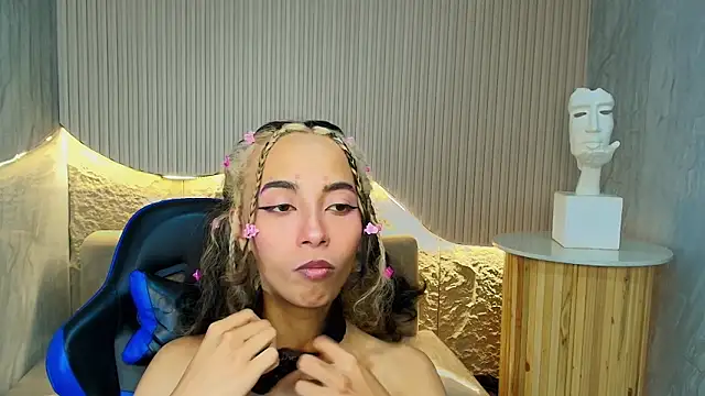 Agnis ink r online show from October 16, 2025, 3:29 am