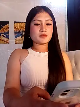 Snapshot of Naughtyalina2 chatting on April 19, 2026, 12:54 am Naughtyalina2 online show from April 19, 2026, 12:54 am