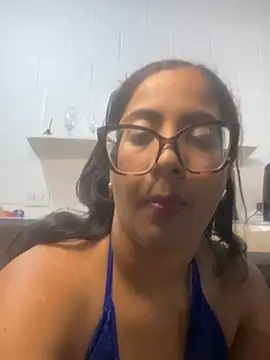 Jessyivonne online show from November 4, 2025, 3:38 am