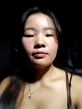 lylylove online show from September 21, 2025, 11:12 am