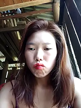 Ngocmi909 online show from October 23, 2025, 2:44 am