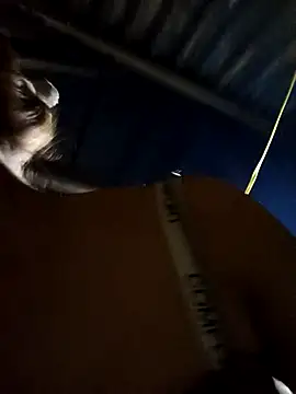 Ngocmi909 online show from November 22, 2025, 10:47 am