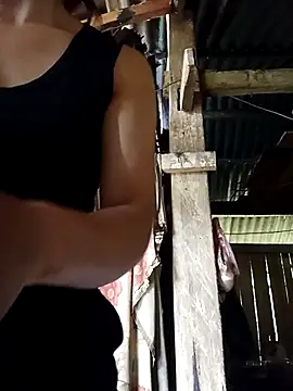 Ngocmi909 online show from April 10, 2026, 12:27 am