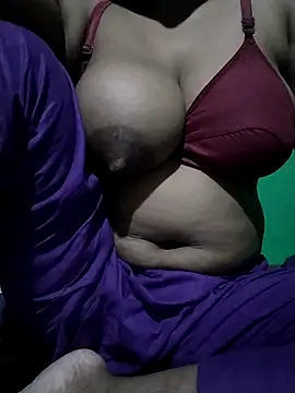 Maya-22 online show from September 26, 2025, 3:38 pm