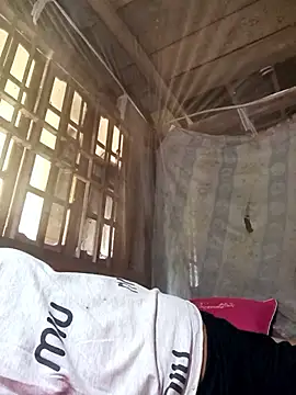 Snapshot of Sa2mh20 chatting on April 10, 2026, 6:29 am Sa2mh20 online show from April 10, 2026, 6:29 am