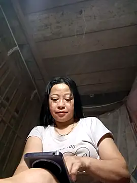 Snapshot of Sa2mh20 chatting on April 10, 2026, 7:29 pm Sa2mh20 online show from April 10, 2026, 7:29 pm