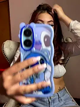 Sara pink18 online show from October 13, 2025, 8:14 am