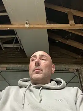 Richmcgee online show from March 21, 2026, 8:23 pm