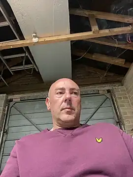Snapshot of Richmcgee chatting on May 3, 2026, 7:20 pm Richmcgee online show from May 3, 2026, 7:20 pm