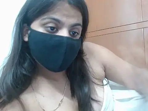 Vaani Singha online show from September 10, 2025, 4:07 pm