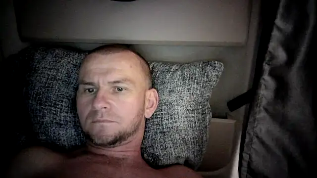 RoadDaddyXL online show from September 9, 2025, 7:24 pm