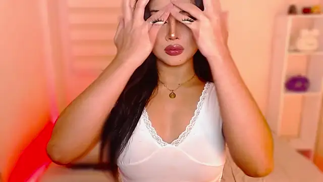 Snapshot of MissRumi_Hunter chatting on October 12, 2025, 8:30 pm MissRumi Hunter online show from October 12, 2025, 8:30 pm