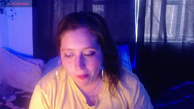 nahomy jonhs online show from November 6, 2025, 9:15 pm