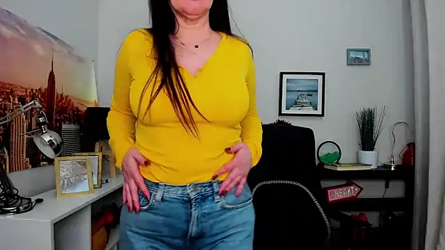 Velvet Jasmine online show from September 27, 2025, 6:29 am