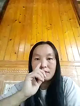 miss-su online show from September 30, 2025, 2:27 am