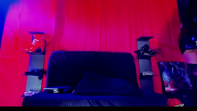 ArtemisaStone online show from November 24, 2025, 11:04 pm