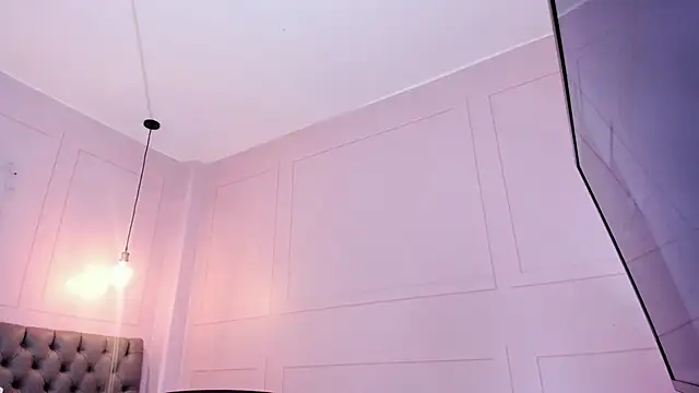 Briana 24 online show from October 13, 2025, 12:05 pm