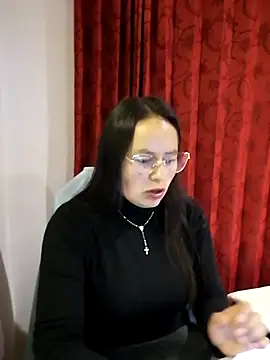 Daliz Leon online show from November 7, 2025, 12:32 am