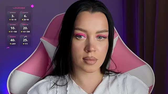 AmeliaSonk231 online show from October 27, 2025, 7:07 pm