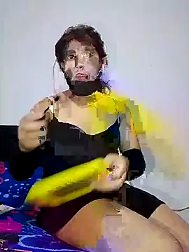 Snapshot of Banouti_23 chatting on September 26, 2025, 2:10 pm Banouti 23 online show from September 26, 2025, 2:10 pm