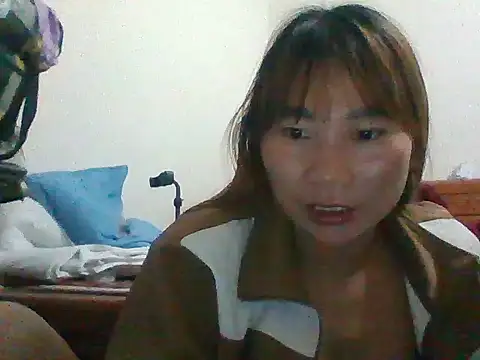 Snapshot of Mainay0033 chatting on September 28, 2025, 11:59 am Mainay0033 online show from September 28, 2025, 11:59 am