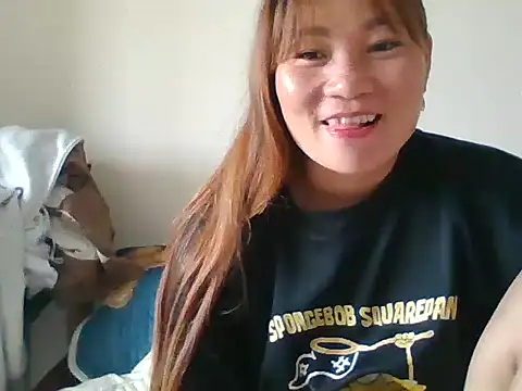 Snapshot of Mainay0033 chatting on October 6, 2025, 6:00 am Mainay0033 online show from October 6, 2025, 6:00 am