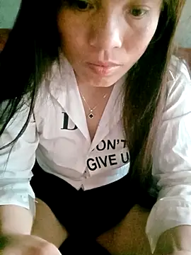 Snapshot of Maymay0033 chatting on September 28, 2025, 12:38 am Maymay0033 online show from September 28, 2025, 12:38 am