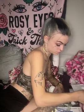 ittybittymeryssa online show from February 20, 2026, 3:36 am