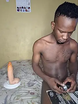 Snapshot of RAWFREAKYVERSE chatting on March 14, 2026, 10:10 am RAWFREAKYVERSE online show from March 14, 2026, 10:10 am