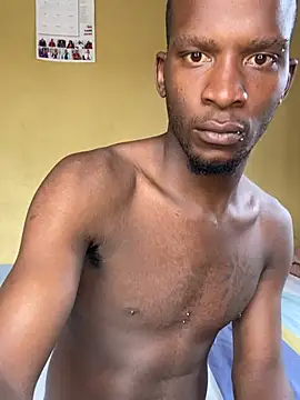 Snapshot of RAWFREAKYVERSE chatting on April 15, 2026, 10:33 am RAWFREAKYVERSE online show from April 15, 2026, 10:33 am