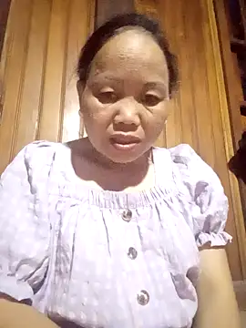  YooY  online show from September 18, 2025, 11:23 am