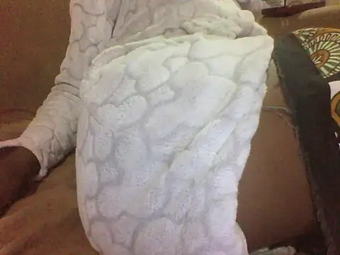 Snapshot of Moongodessy chatting on October 21, 2025, 5:30 am Moongodessy online show from October 21, 2025, 5:30 am