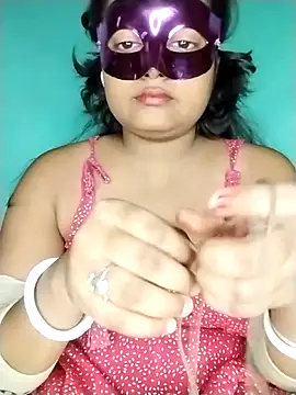 mimi87hoty online show from September 28, 2025, 11:32 pm