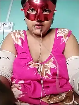 mimi87hoty online show from December 5, 2025, 2:36 pm