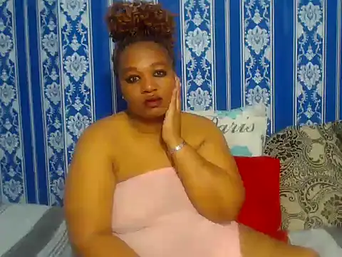 Snapshot of JUICEYLIPS333 chatting on September 20, 2025, 4:52 pm JUICEYLIPS333 online show from September 20, 2025, 4:52 pm