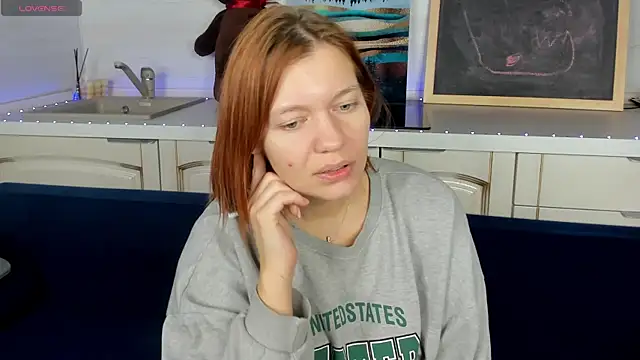 BattyBaker online show from October 30, 2025, 2:35 am