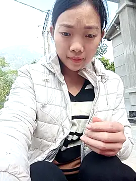 Ananine online show from December 2, 2025, 2:39 am