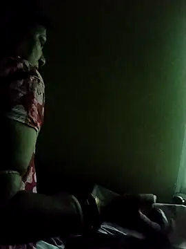 Snapshot of humtum2254 chatting on October 16, 2025, 12:33 am humtum2254 online show from October 16, 2025, 12:33 am