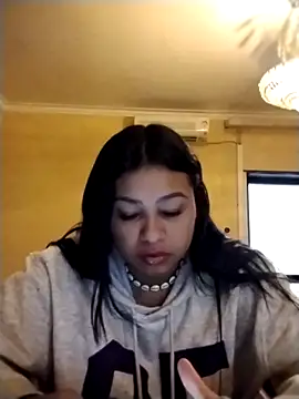 Snapshot of Tigresa23 chatting on October 28, 2025, 3:58 pm Tigresa23 online show from October 28, 2025, 3:58 pm