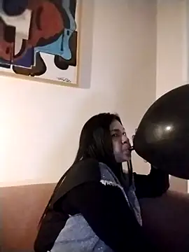 Snapshot of Tigresa23 chatting on February 12, 2026, 3:12 am Tigresa23 online show from February 12, 2026, 3:12 am