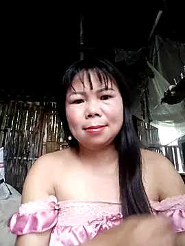 Snapshot of lusy-00 chatting on September 10, 2025, 4:01 am lusy-00 online show from September 10, 2025, 4:01 am