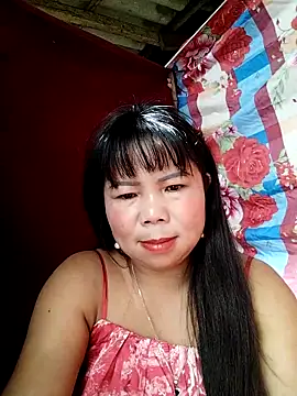 Snapshot of lusy-00 chatting on October 3, 2025, 1:35 am lusy-00 online show from October 3, 2025, 1:35 am