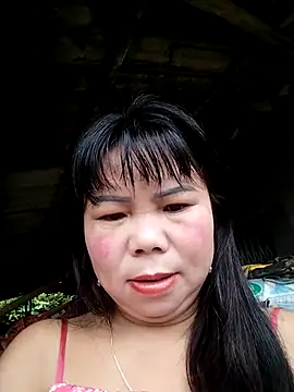 Snapshot of lusy-00 chatting on October 6, 2025, 11:46 pm lusy-00 online show from October 6, 2025, 11:46 pm