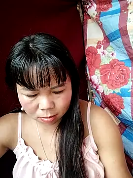 Snapshot of lusy-00 chatting on October 12, 2025, 3:05 am lusy-00 online show from October 12, 2025, 3:05 am