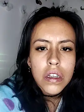 Queen Ashly online show from October 16, 2025, 1:17 am